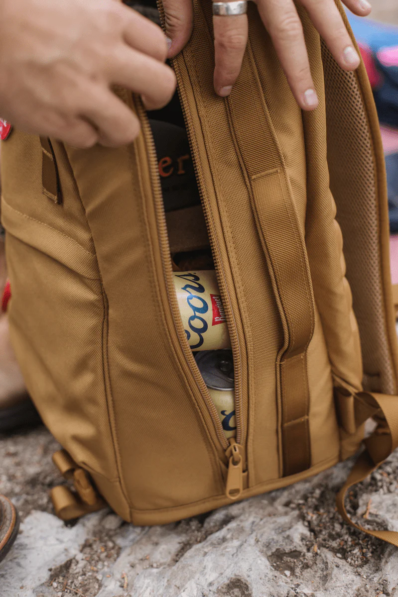 SEAGER X COORS BANQUET BIGMOUTH 26L BACKPACK - Image 10