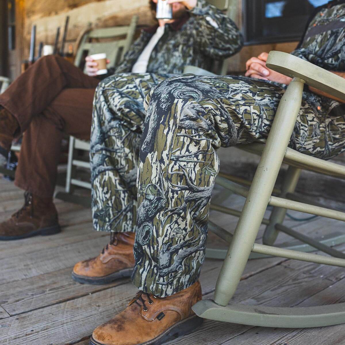 Seager x Mossy Oak Bison Double Knee Overall Original Treestand - Image 2