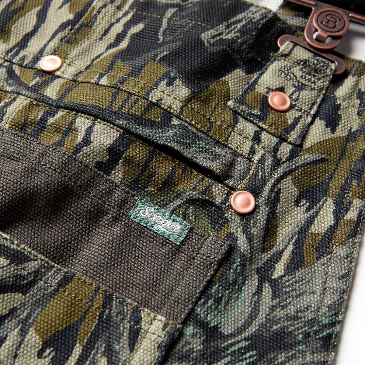 Seager x Mossy Oak Bison Double Knee Overall Original Treestand - Image 5