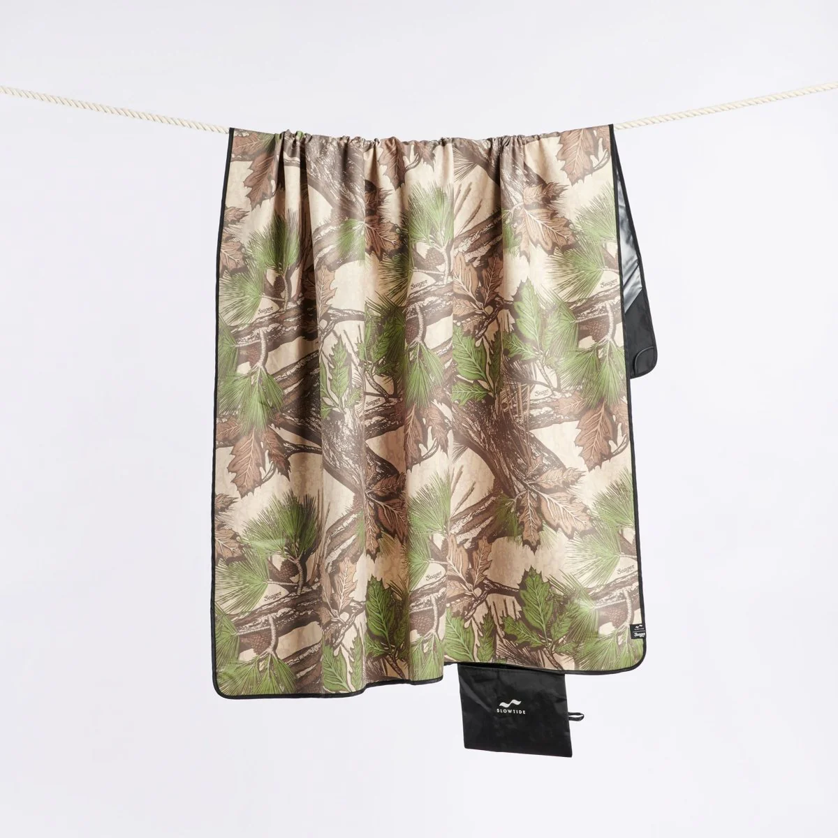 Seager x Slowtide Quick-Dry Picnic Blanket - Image 2